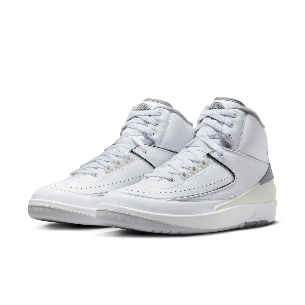 Air Jordan Retro 2 'Cement Grey'